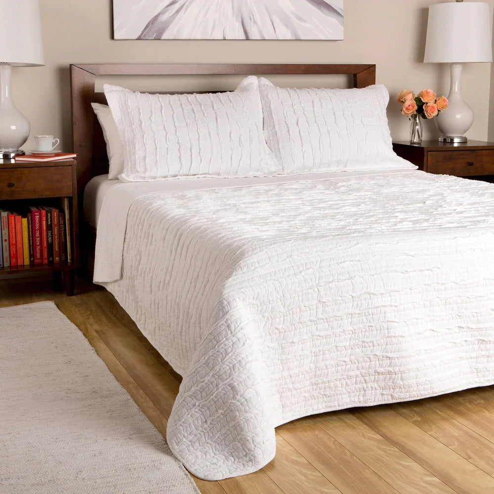  Greenland Home Fashions Ruffled Shabby Chic Quilt Set - White - Bonton