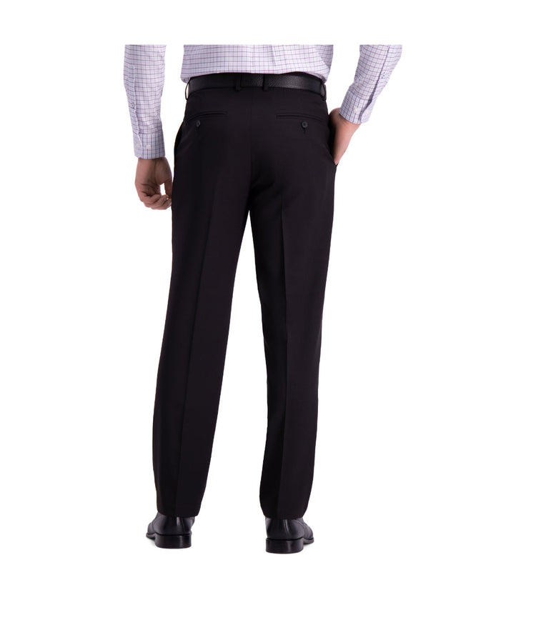 Haggar Men's Premium Comfort Dress Pant-Straight Fit Black