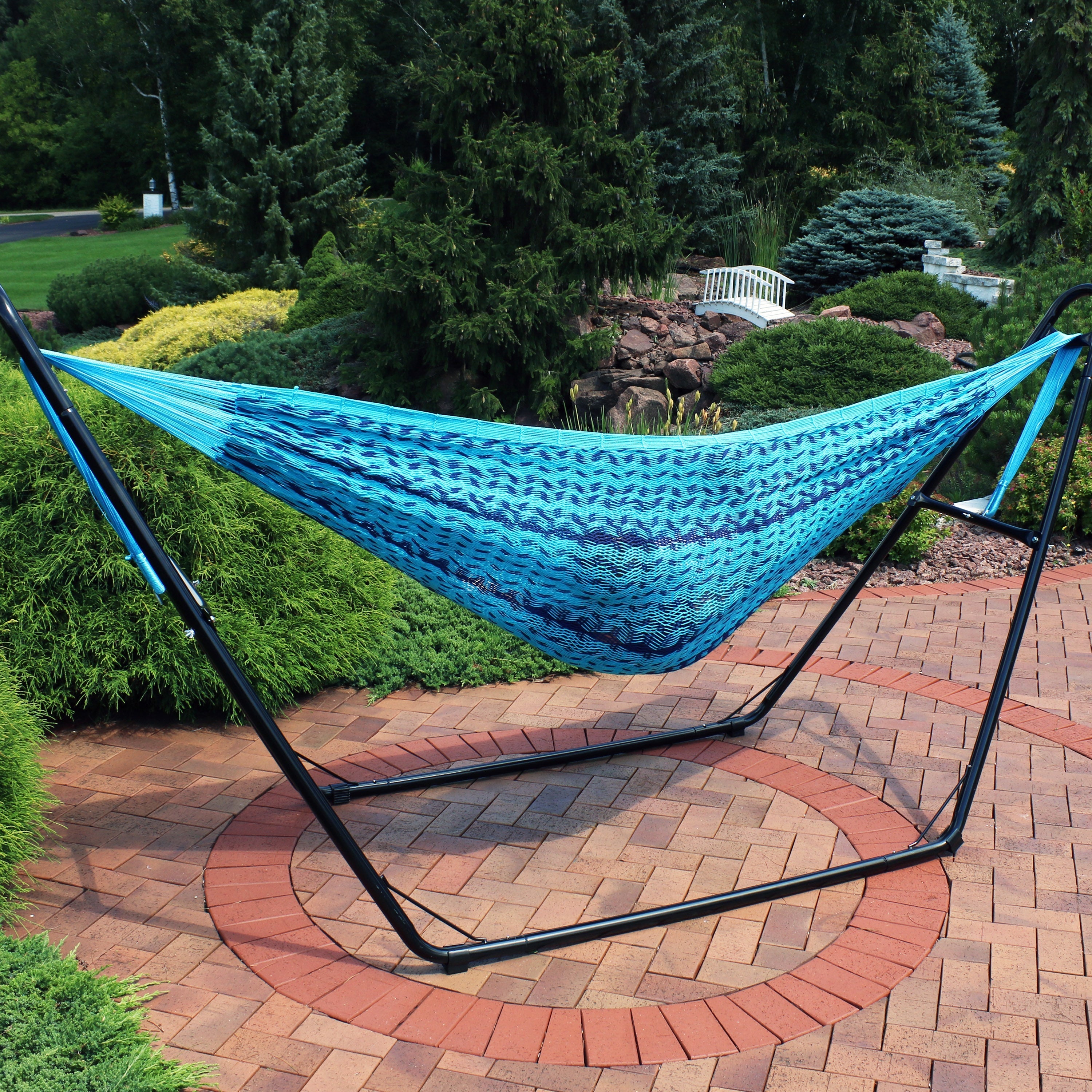  Sunnydaze Decor Heavy-Duty Handwoven XXL Mayan Family Hammock with Thick Cord - 625 lb Weight Capacity - Black/Natural - Bonton