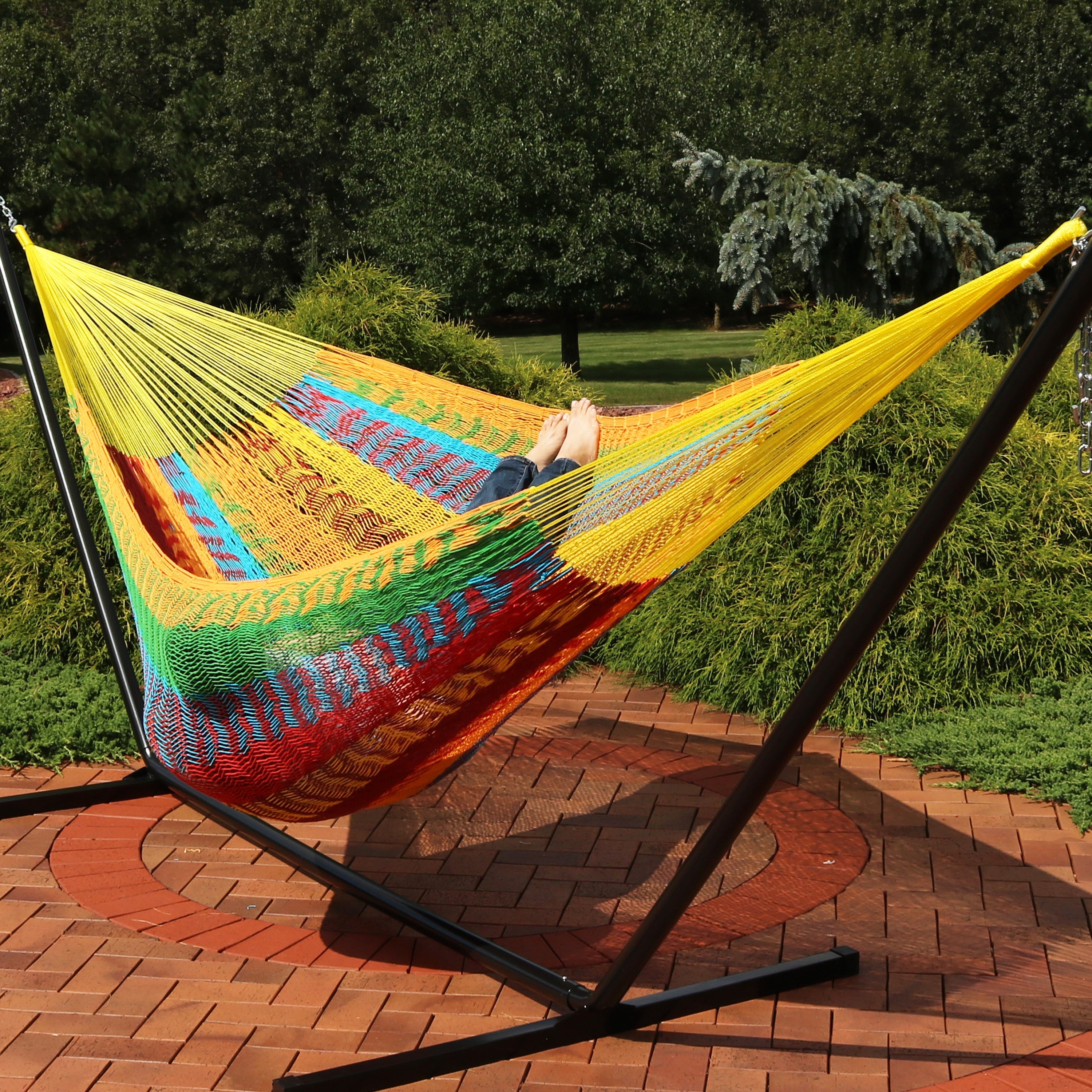  Sunnydaze Decor Heavy-Duty Handwoven XXL Mayan Family Hammock with Thick Cord - 625 lb Weight Capacity - Multi-Color - Bonton