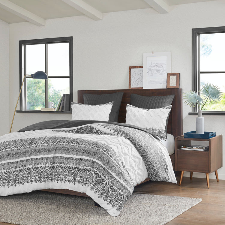 Mila 3 Piece Cotton Duvet Cover Set with Chenille Tufting Gray