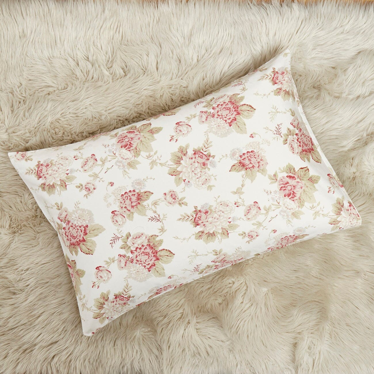  DaDa Bedding Collection DaDa Bedding Hint of Mint Dainty Cottage Floral Roses Cotton Flat Sheet Only w/ Pillow Case (3036) by DaDa Bedding Collection - Twin - Bonton