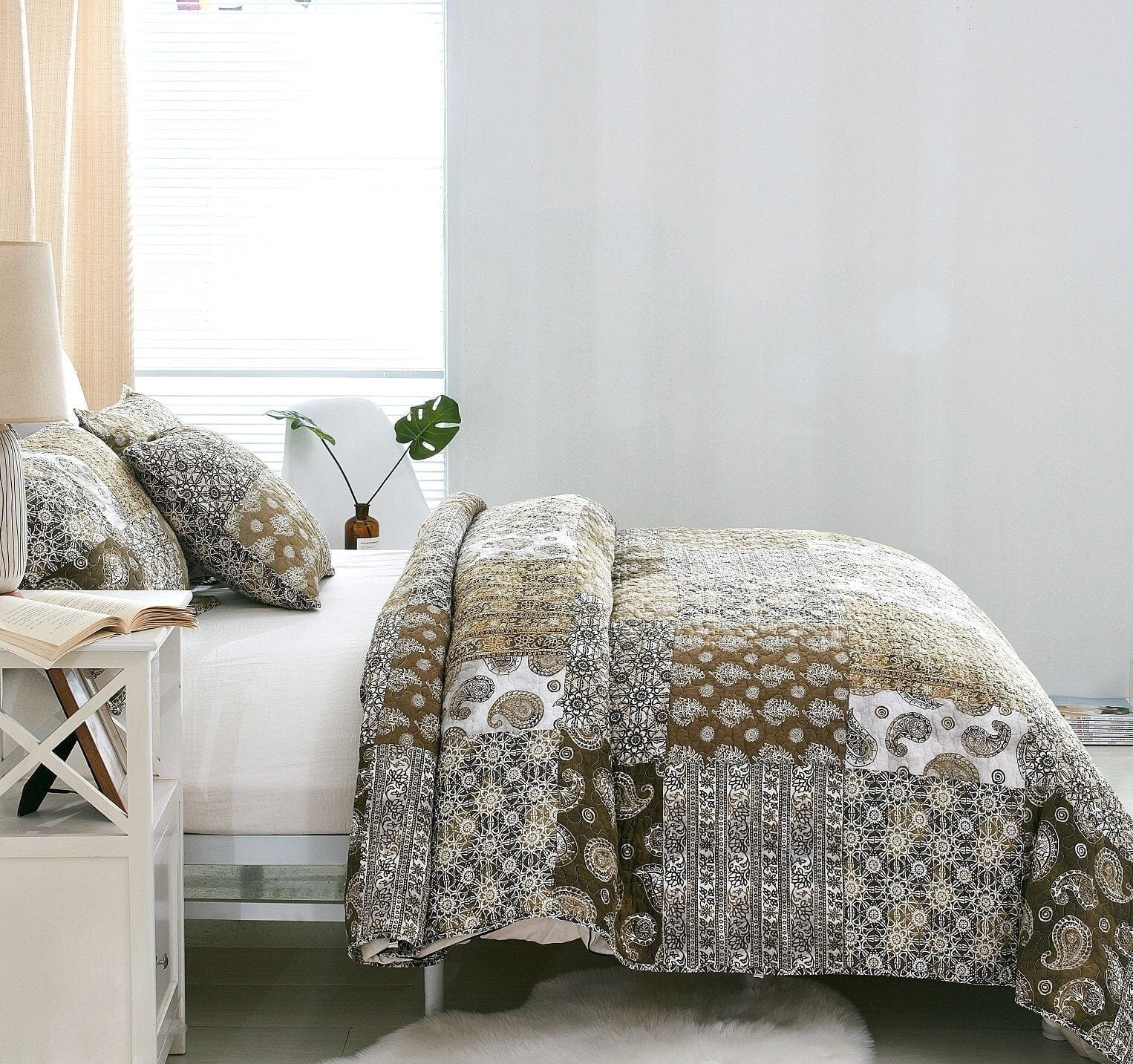  DaDa Bedding Collection DaDalogy Bedding Bed in a Bag Bundle Set - Bohemian Paisley Dreams Floral Olive Brown Patchwork Bedspread Set (JHW885) by DaDa Bedding Collection - Twin - Bonton