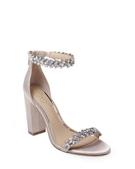 Mayra Sandal