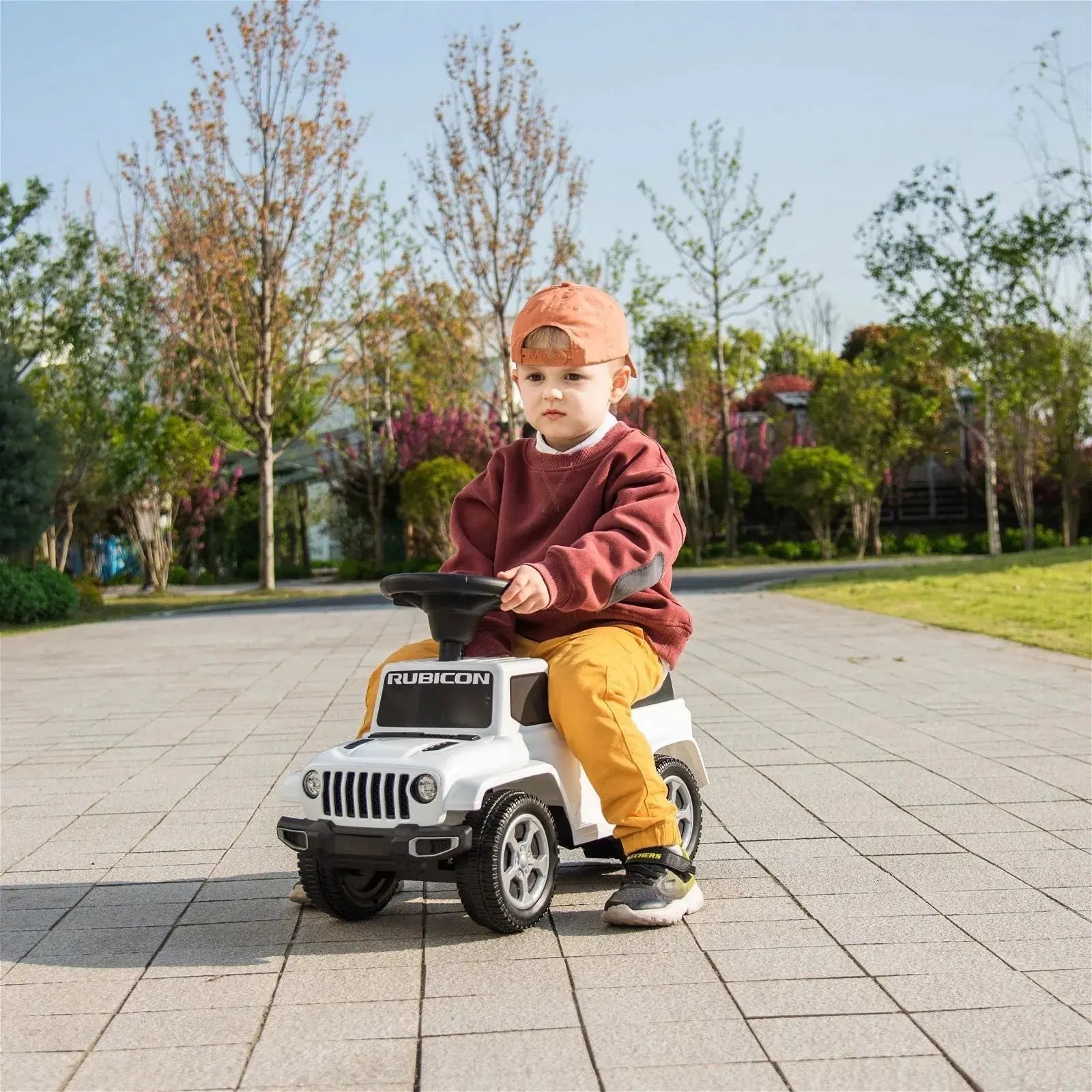  Freddo Jeep Rubicon Foot to Floor Ride-on for Toddlers - Red - Bonton
