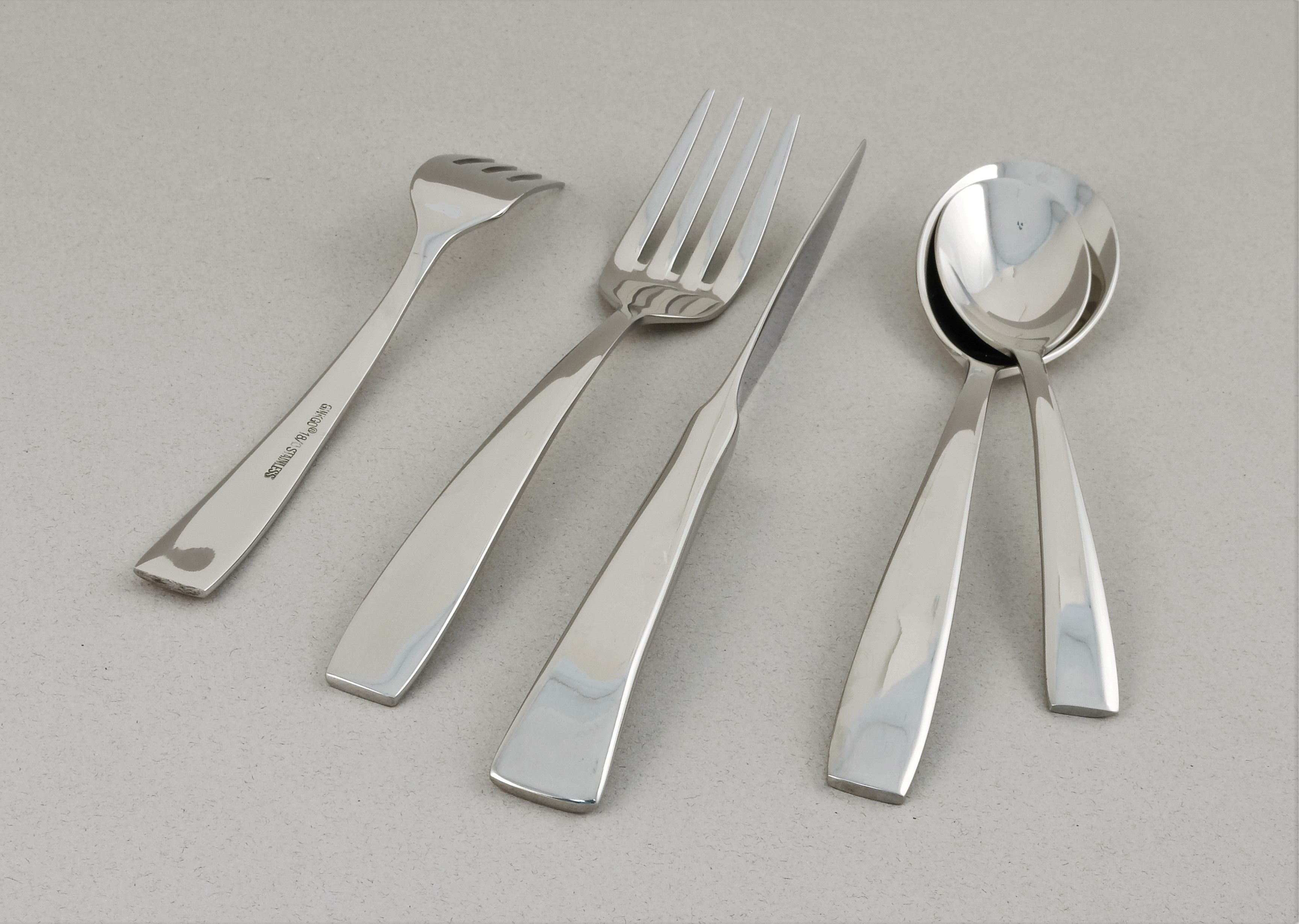  Ginkgo President Stainless Steel Flatware 20 Piece Set - Mirror Stainless Sateel - Bonton