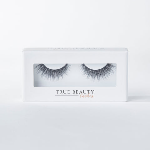 Woman of Worth (WOW!) Lash Style by True Beauty Lashes