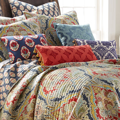 Moreno Quilt Set