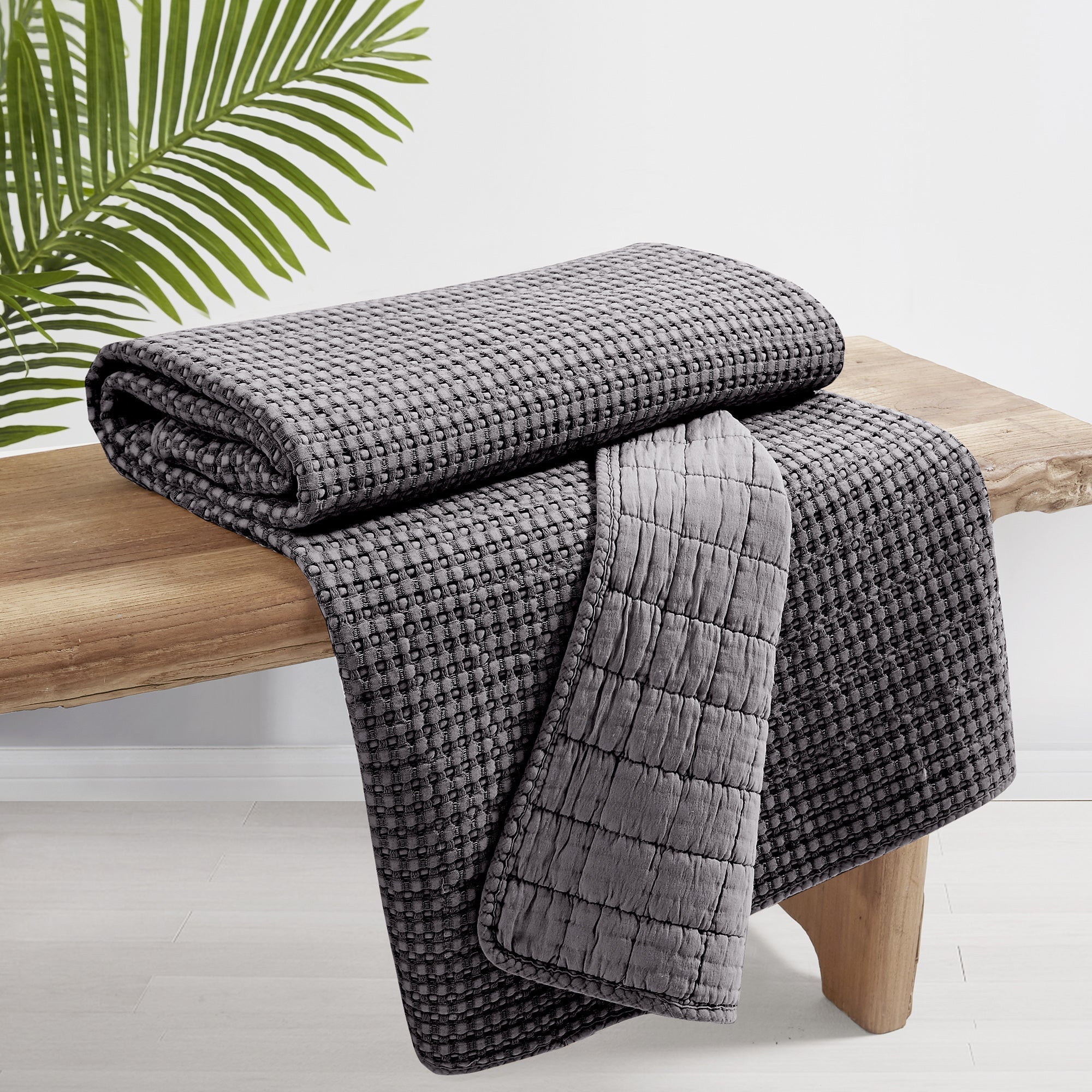  Levtex Home Mills Waffle Quilted Throw Navy - Navy - Bonton