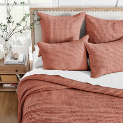 Mills Waffle Quilt Set Red