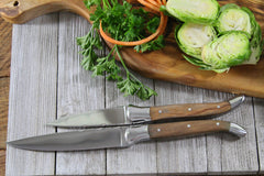 Laguiole Connoisseur Olivewood 5 Piece Kitchen Knife Set Plus Magnetic Display