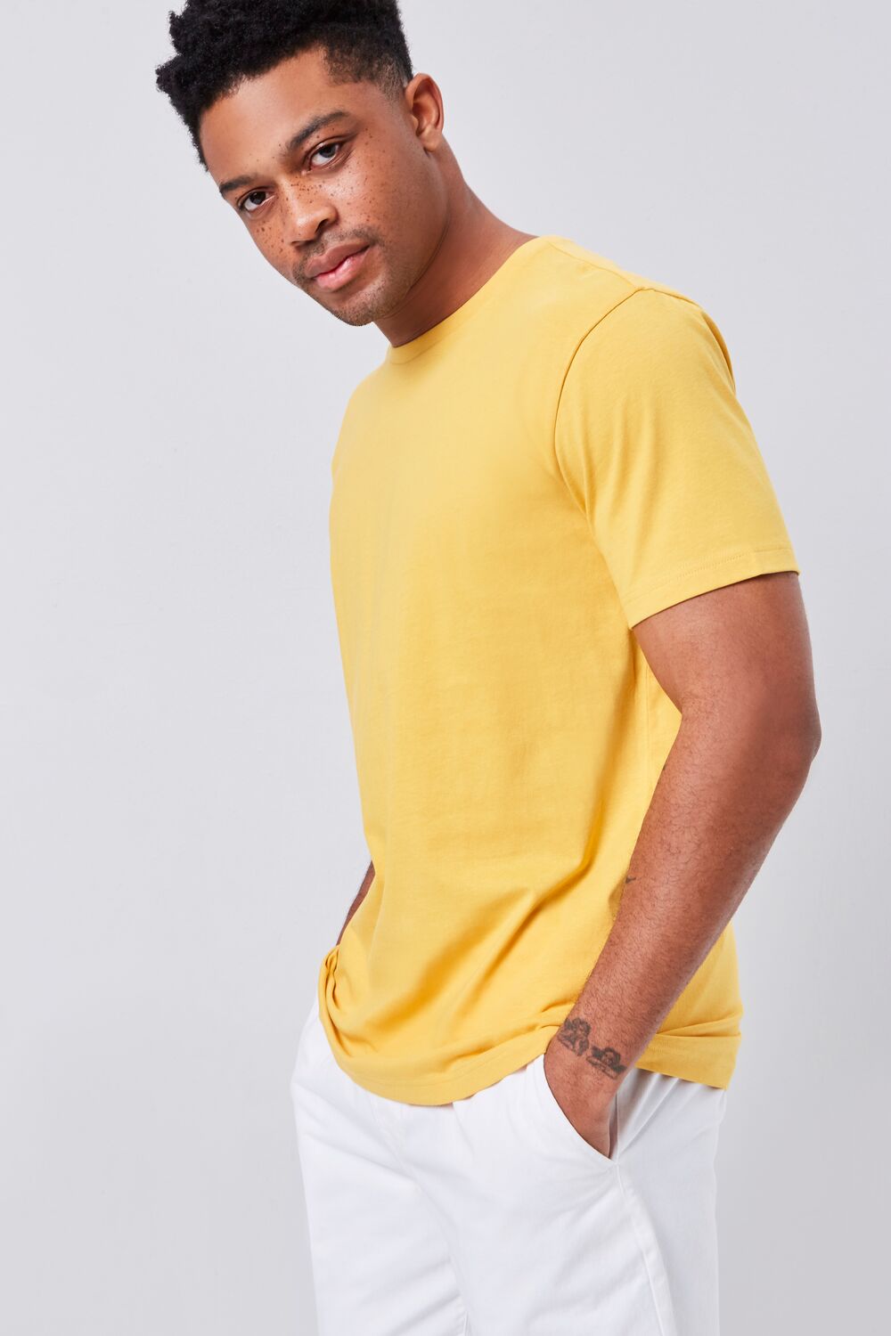  Forever 21 Basic Organically Grown Cotton Tee - red - Bonton