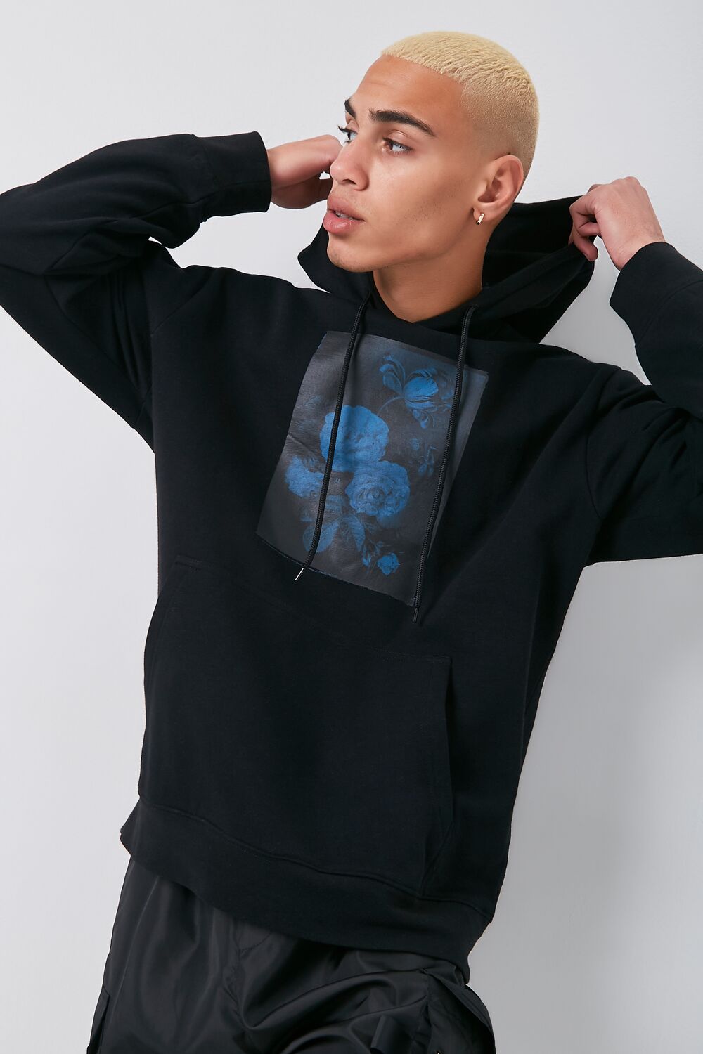  Forever 21 Flower Painting Graphic Hoodie - black blue - Bonton