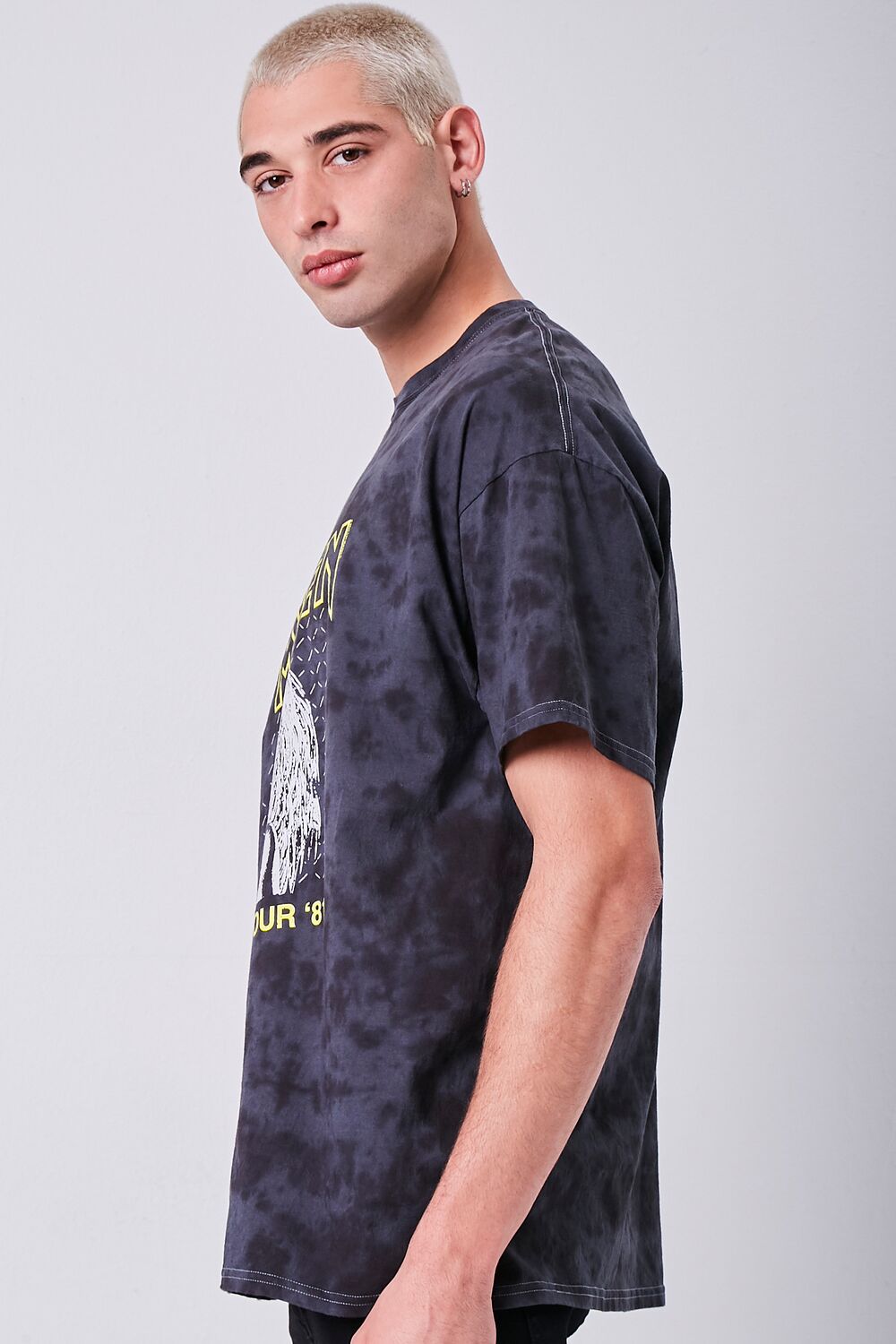  Forever 21 Iron Maiden Tour Graphic Tee - black multi - Bonton