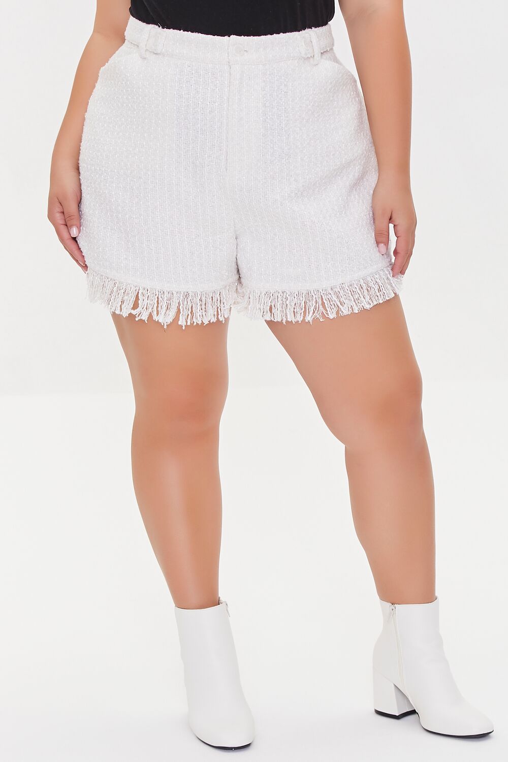  Forever 21 Plus Size Tweed Fringe Shorts - white - Bonton
