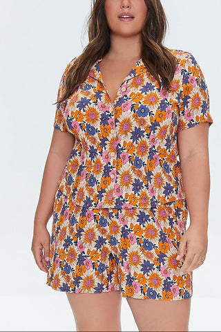 Plus Size Floral Print Shorts