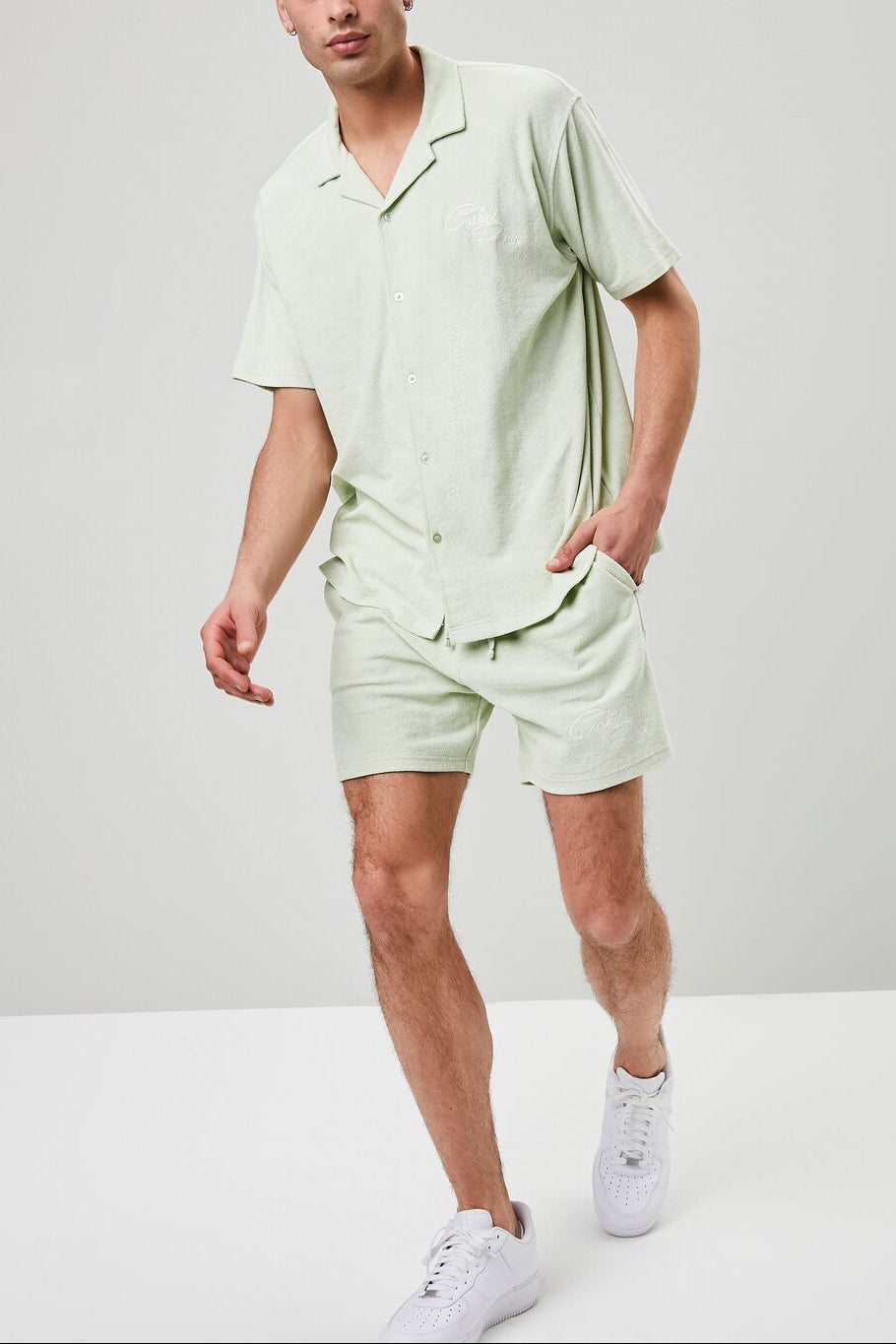  Forever 21 Embroidered Casbah Palace Shorts - mint-white - Bonton