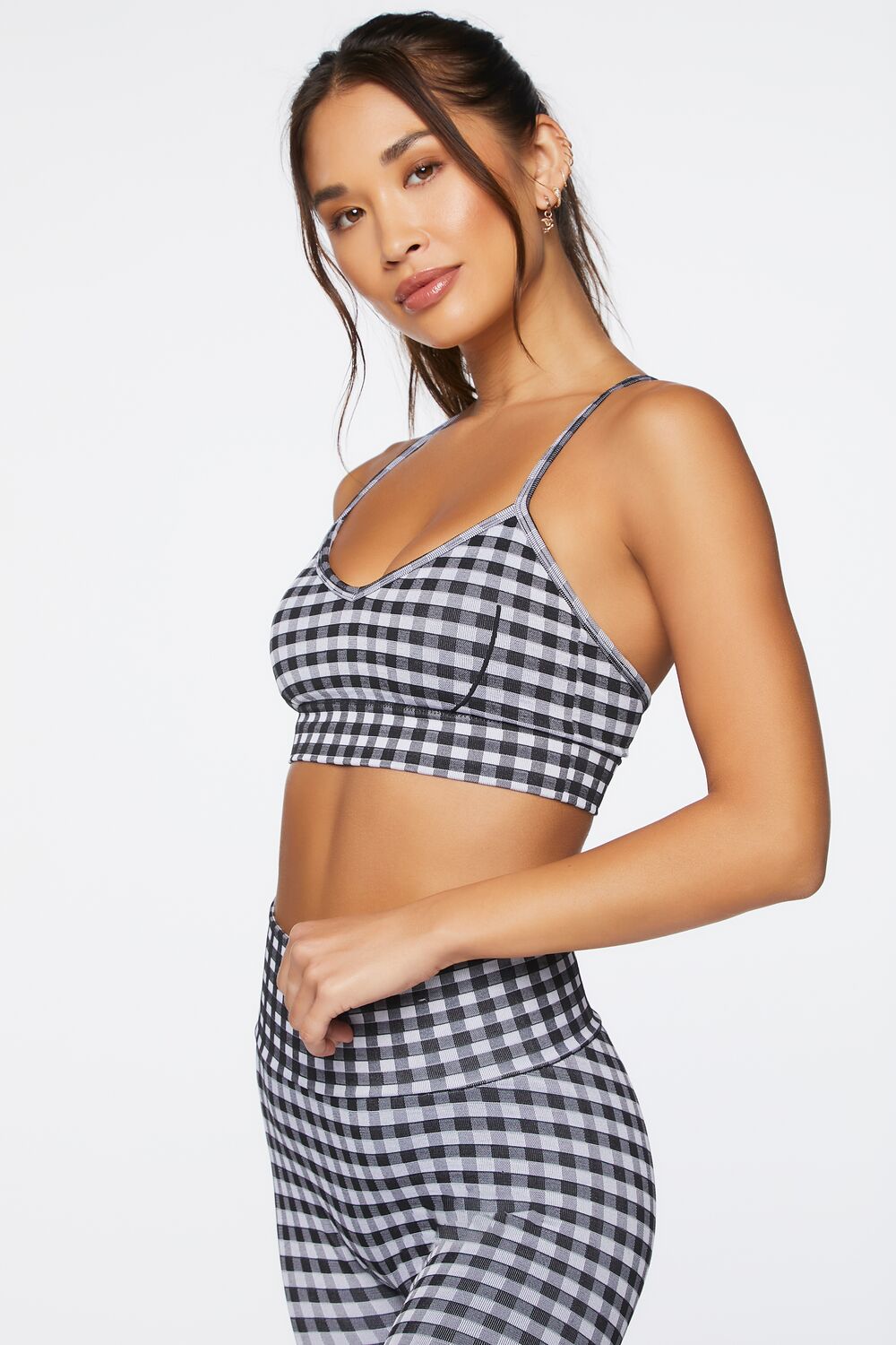  Forever 21 Seamless Gingham Sports Bra - white black - Bonton