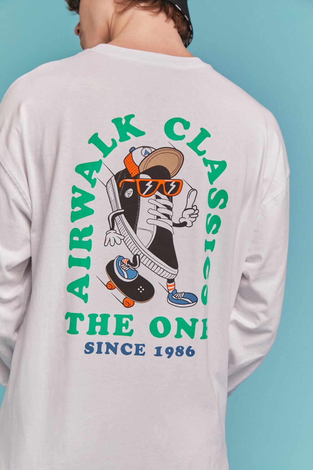  Forever 21 Airwalk Skateboard Long-Sleeve Tee - white multi - Bonton