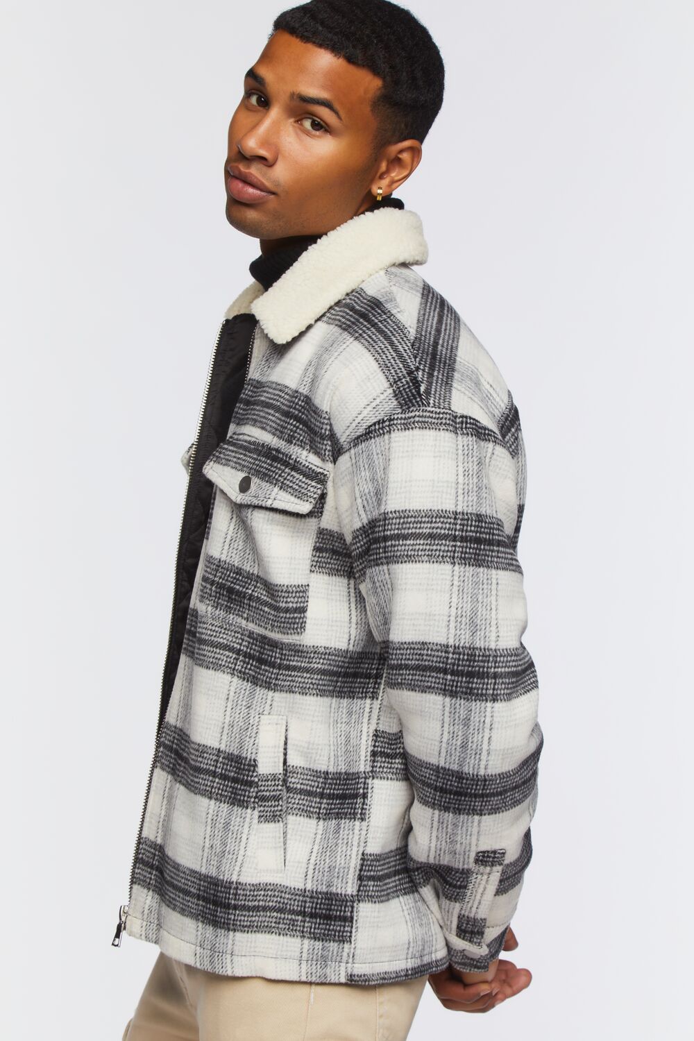  Forever 21 Faux Shearling-Trim Plaid Jacket - black-white - Bonton