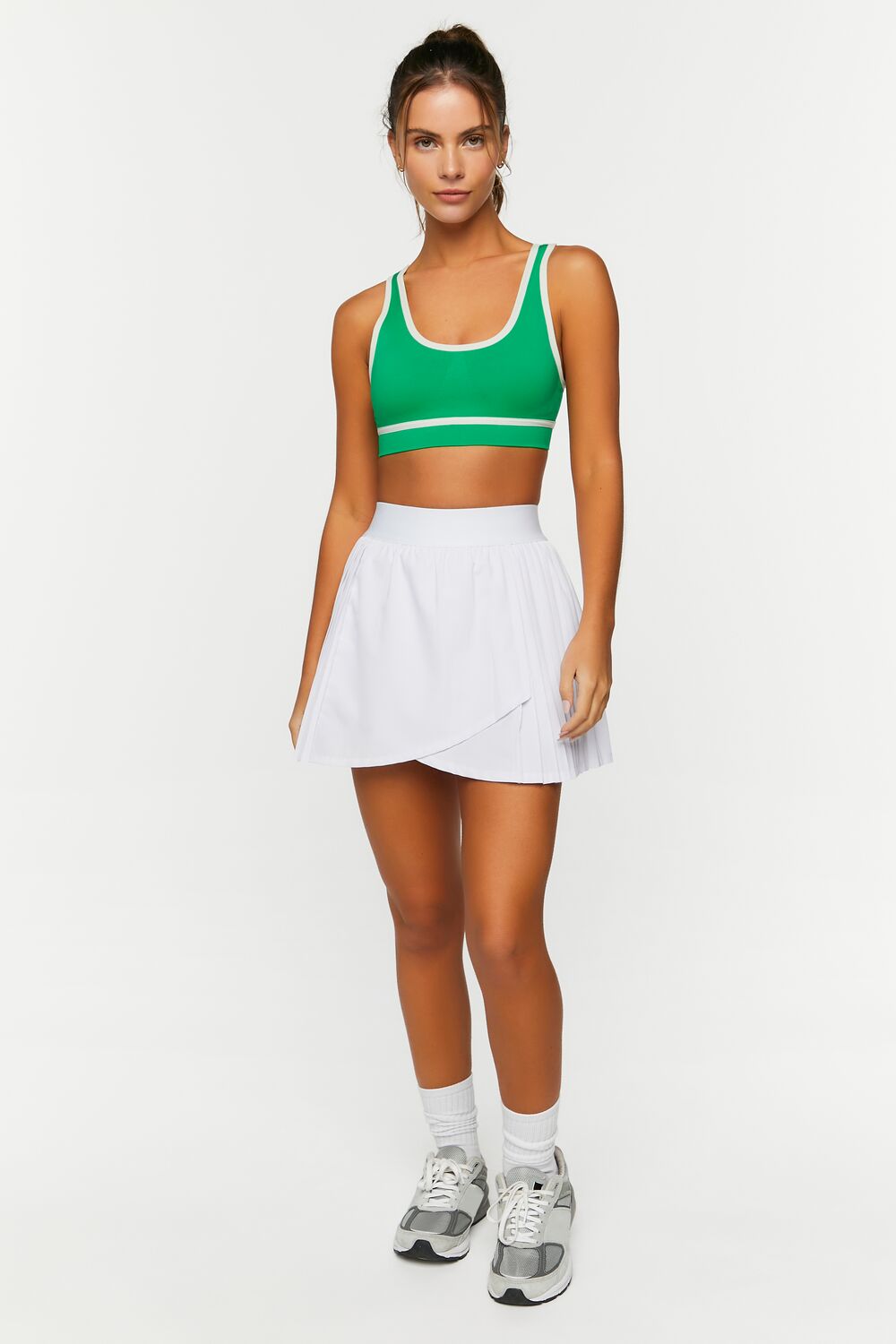  Forever 21 Seamless Contrast-Trim Sports Bra - green haze white - Bonton