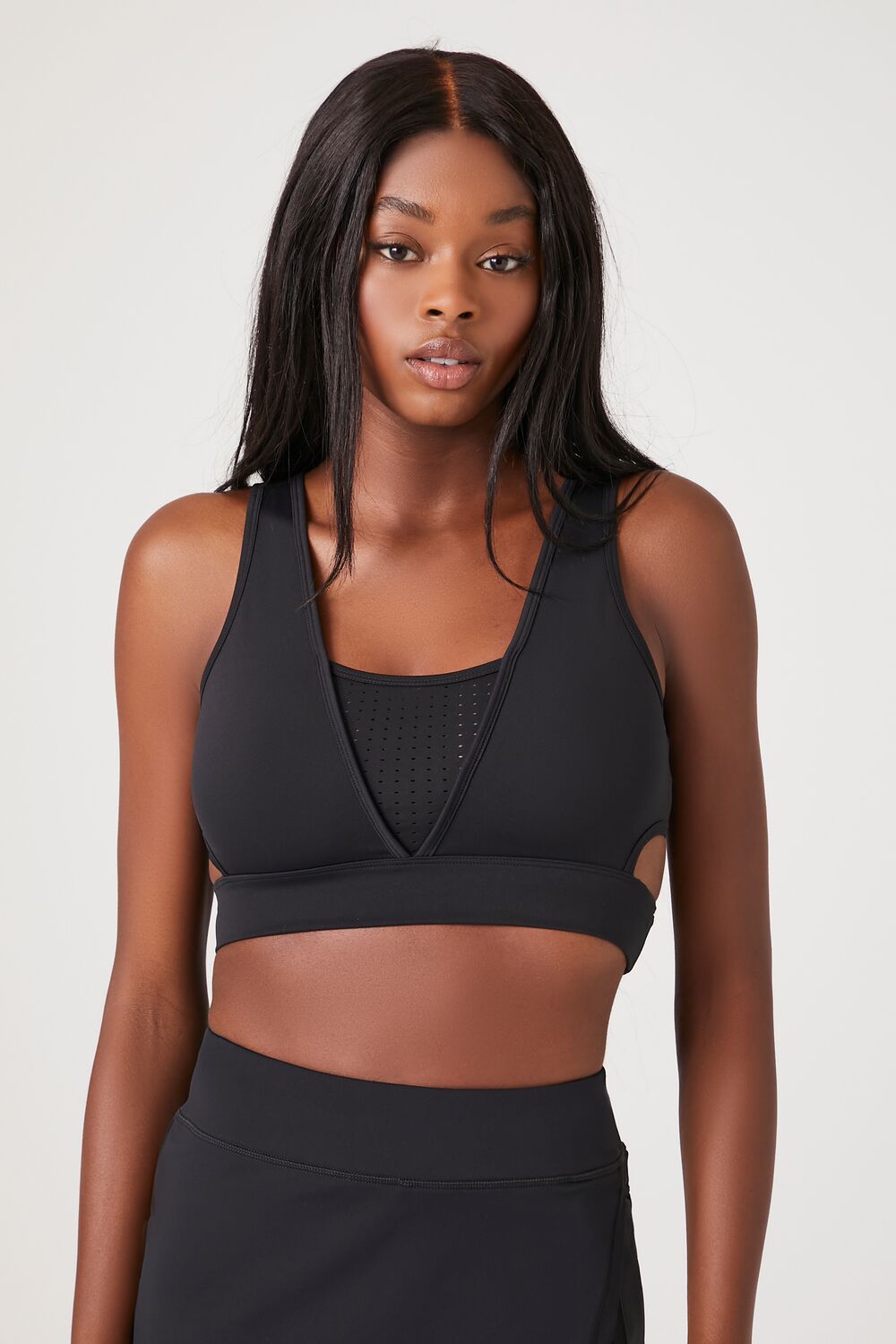  Forever 21 Perforated V-Neck Sports Bra - black - Bonton
