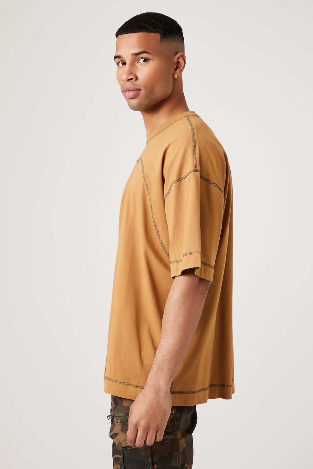  Forever 21 Contrast-Stitch Crew Neck Tee - light brown - Bonton