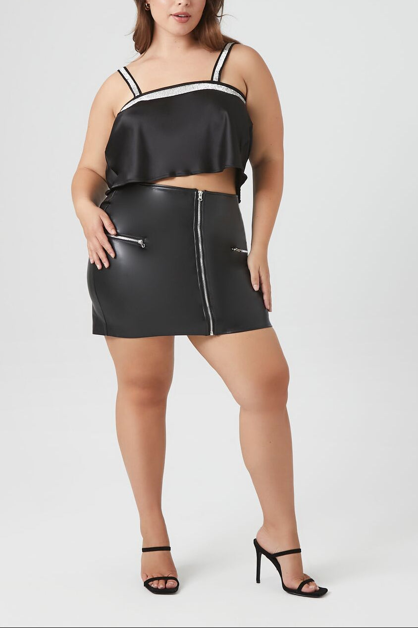  Forever 21 Plus Size Satin Rhinestone-Trim Crop Top - black - Bonton