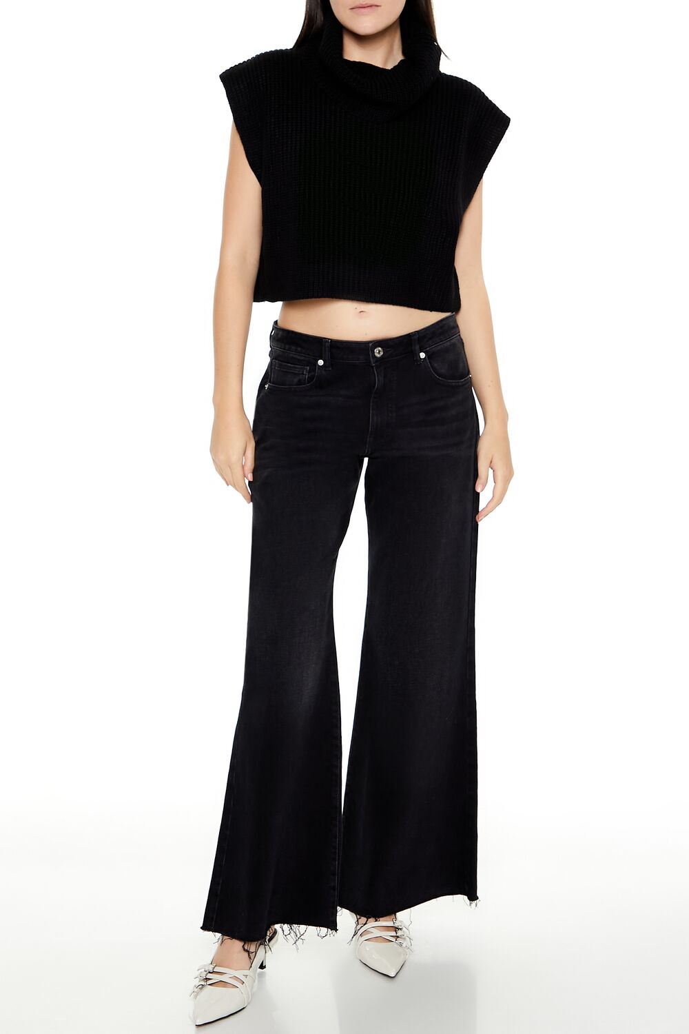  Forever 21 Cropped Sleeveless Turtleneck Sweater - black - Bonton