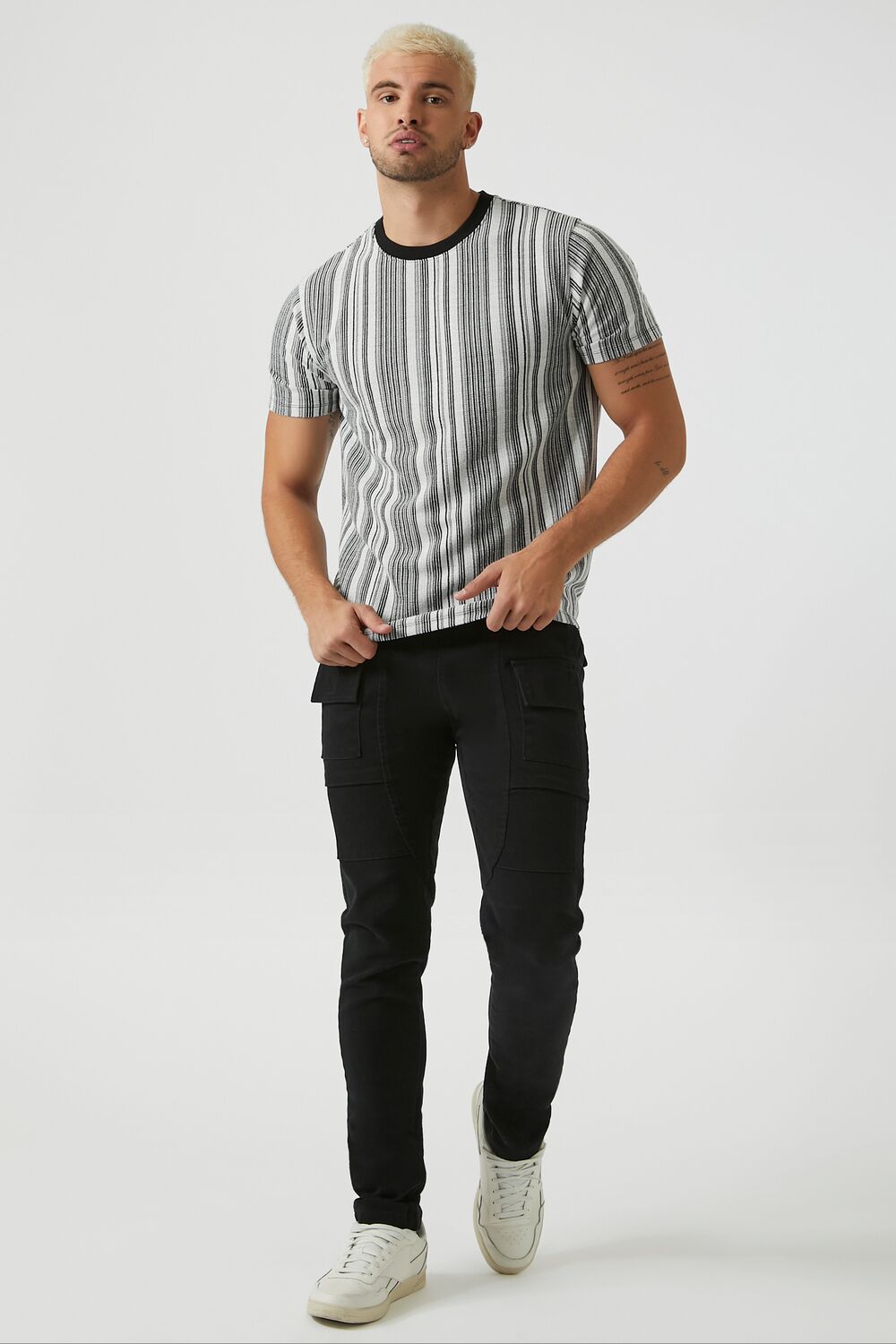  Forever 21 Striped Contrast Crew Tee - black white - Bonton