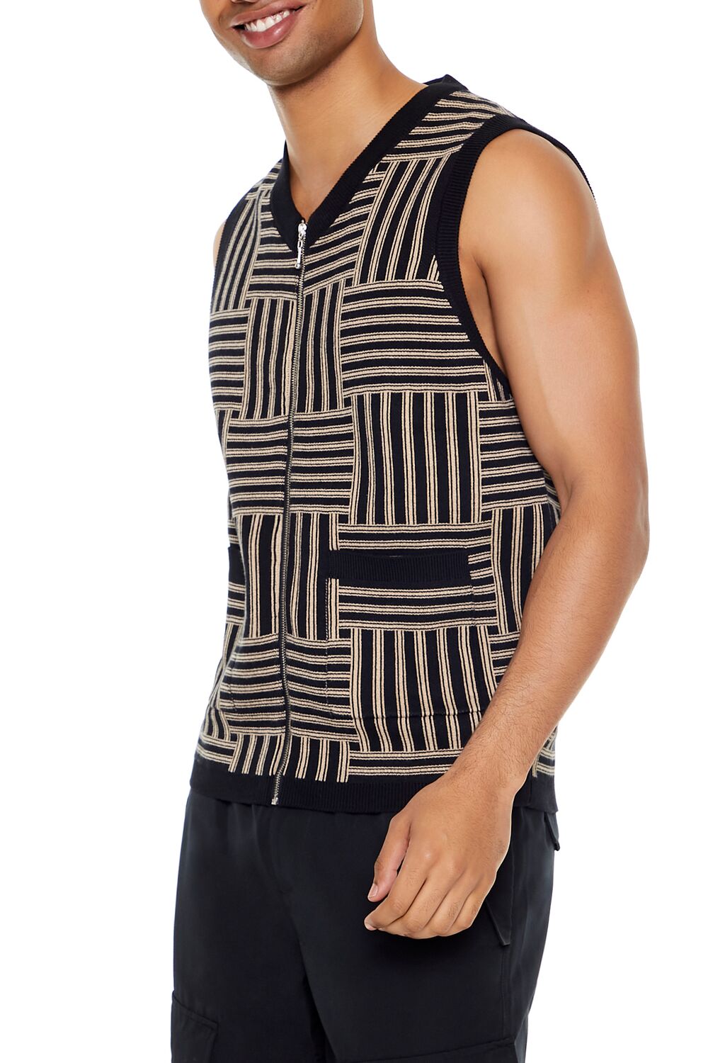  Forever 21 Geo Print Zip-Up Sweater Vest - black taupe - Bonton
