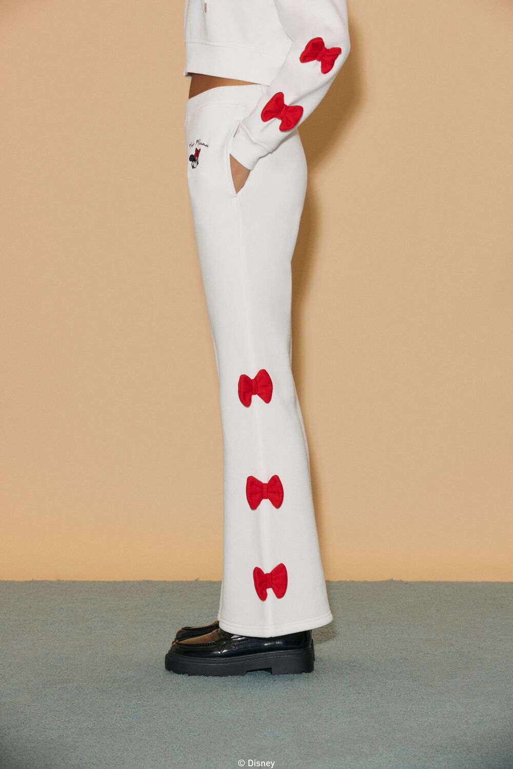  Forever 21 Disney Minnie Mouse Bow Sweatpants - white-multi - Bonton