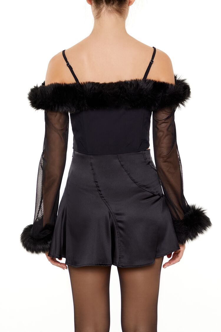  Forever 21 Faux Fur-Trim Open-Shoulder Top - black - Bonton