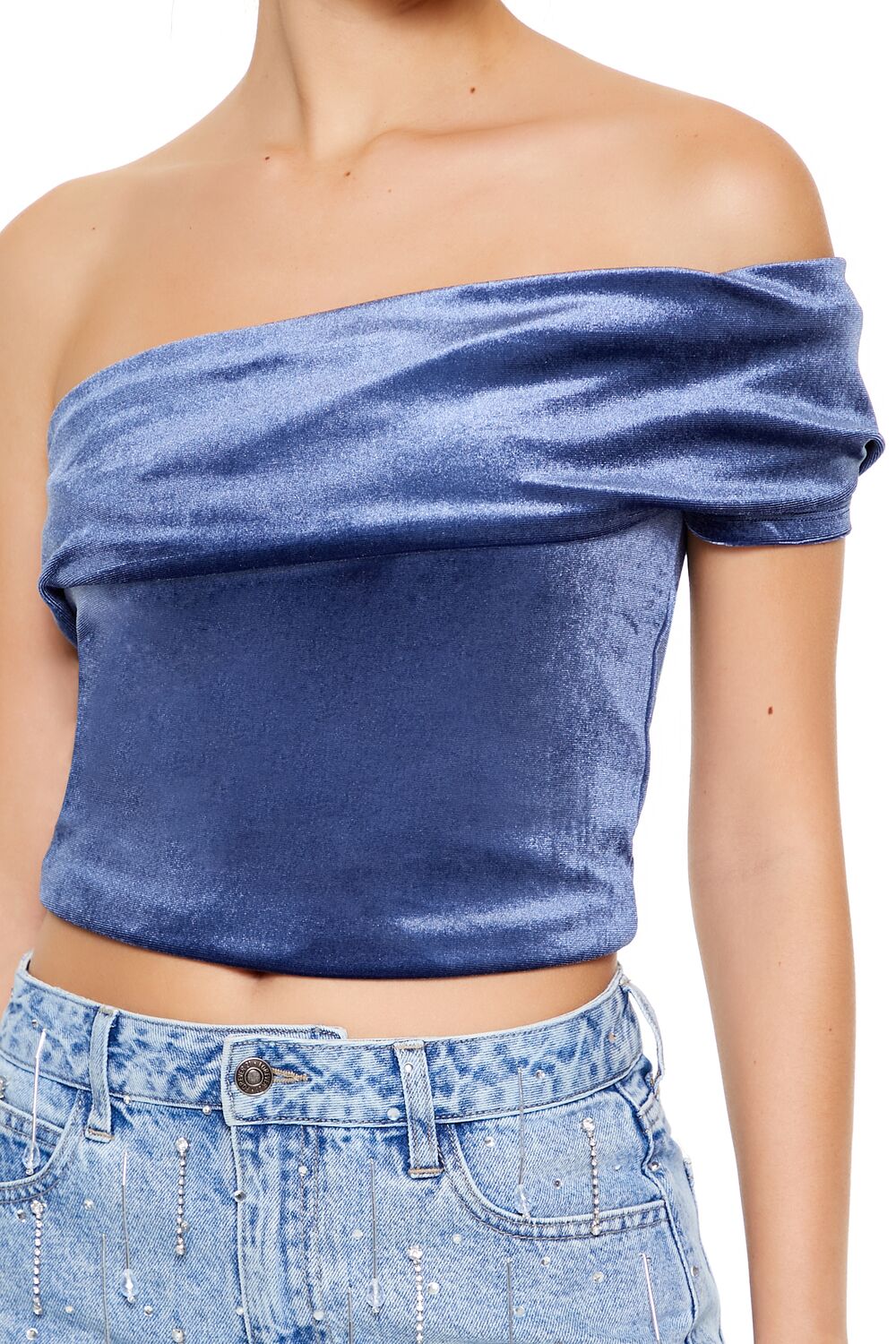  Forever 21 Velvet One-Shoulder Crop Top - black - Bonton