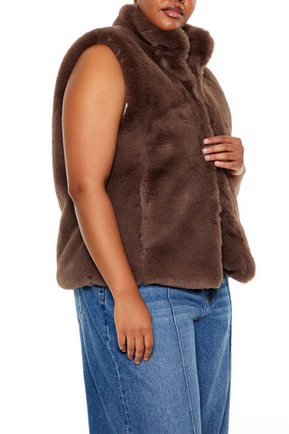 Plus Size Faux Fur Vest