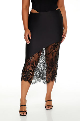 Plus Size Eyelash Lace Midi Skirt