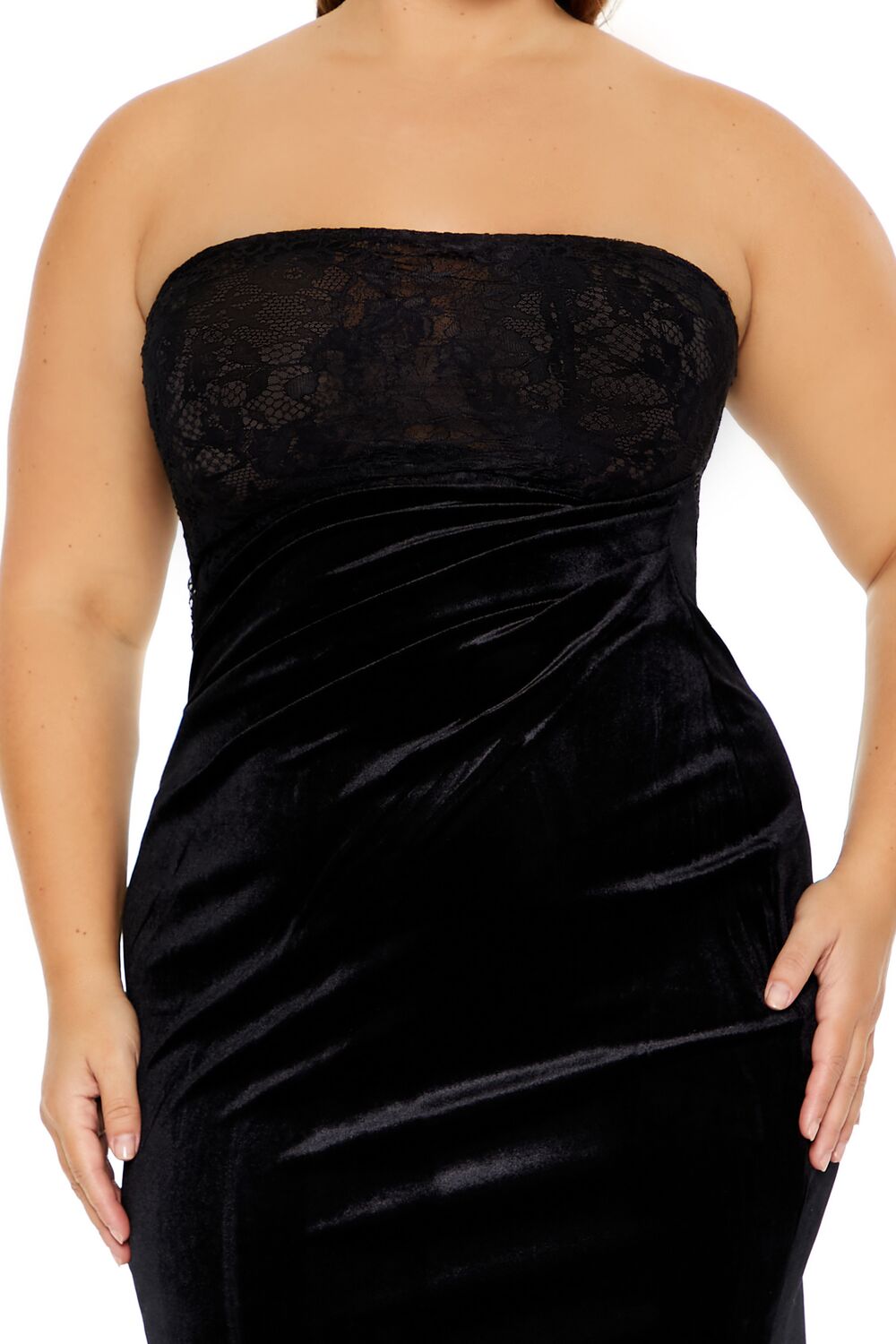  Forever 21 Plus Size Lace & Velour Maxi Dress - black-swatch - Bonton
