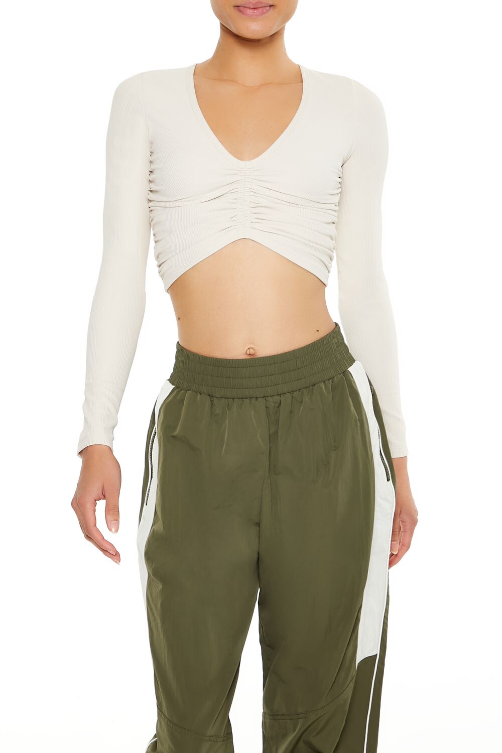 Forever 21 Active Ruched Crop Top - birch - Bonton