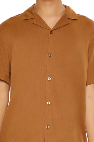 Cuban-Collar Short-Sleeve Shirt