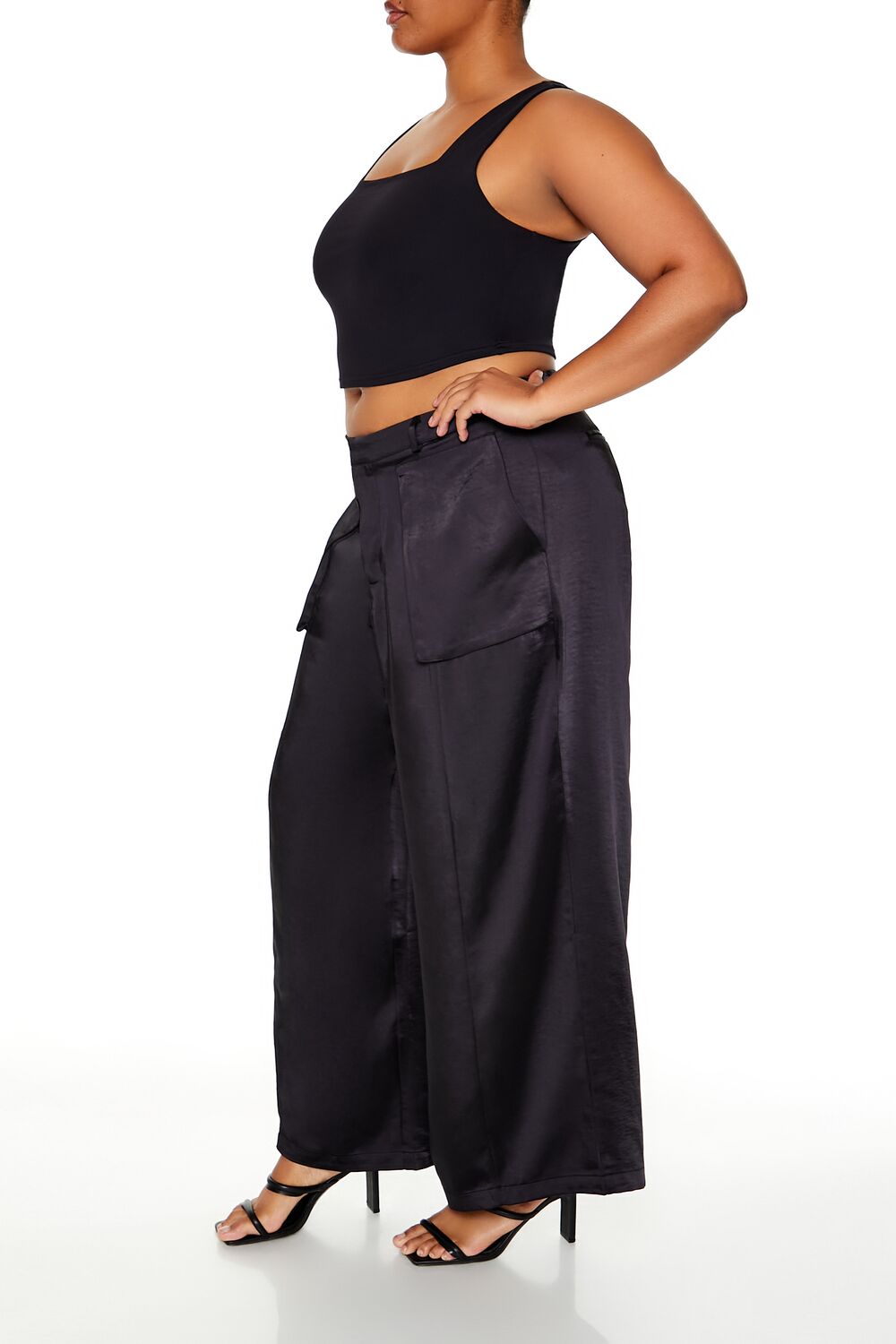  Forever 21 Plus Size Satin Cargo Pants - black - Bonton