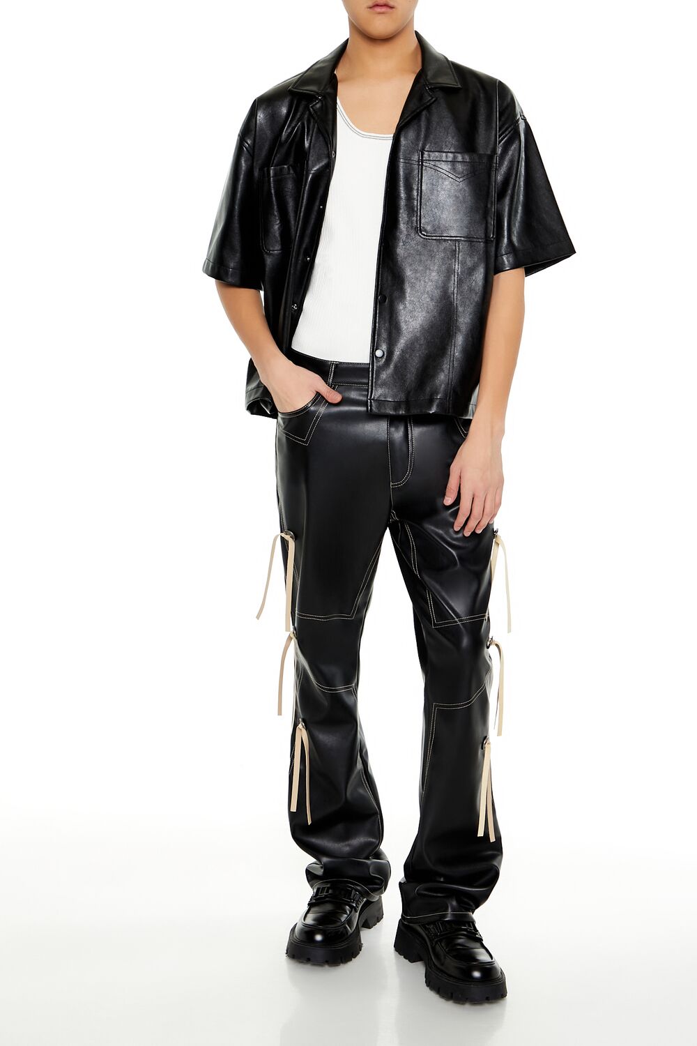  Forever 21 Two-Tone Faux Leather Flare Pants - black-cream - Bonton