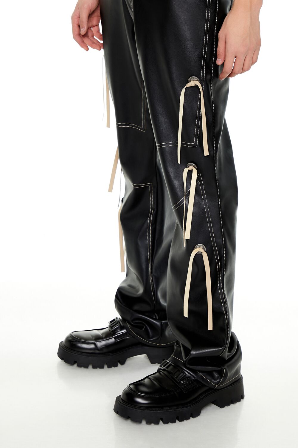  Forever 21 Two-Tone Faux Leather Flare Pants - black-cream - Bonton