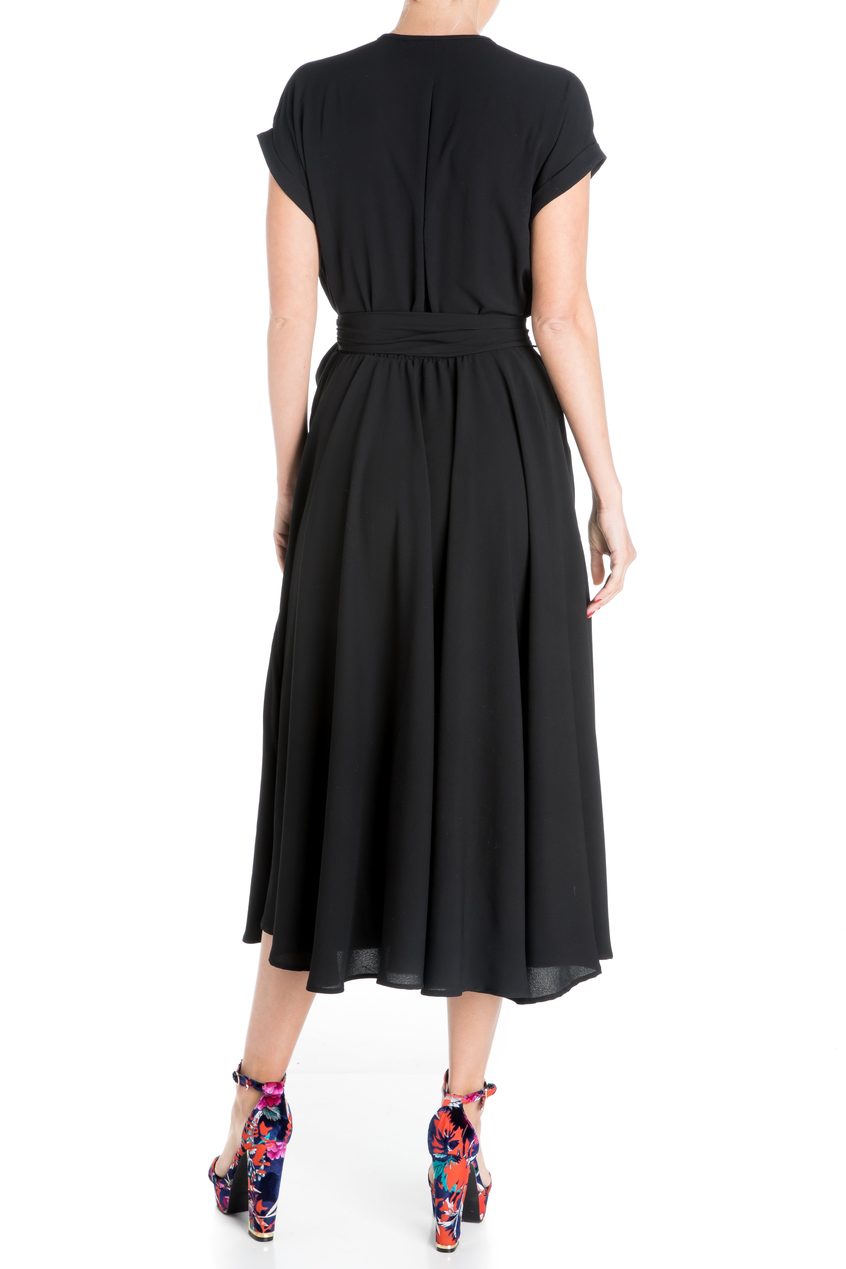  Meghan Los Angeles Jasmine Midi Dress - Black - Bonton