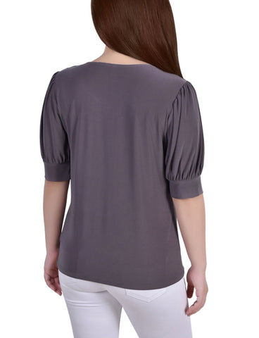Short Sleeve Balloon Sleeve Top With Hardware