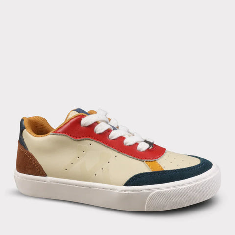 Dory Lace-Up Sneaker