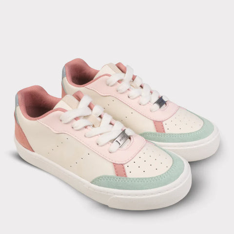 Dory Lace-Up Sneaker