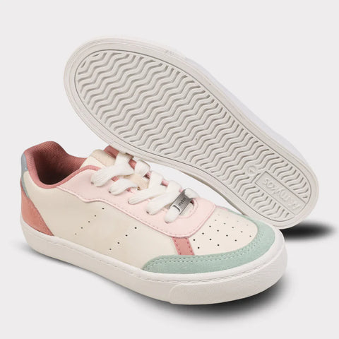 Dory Lace-Up Sneaker