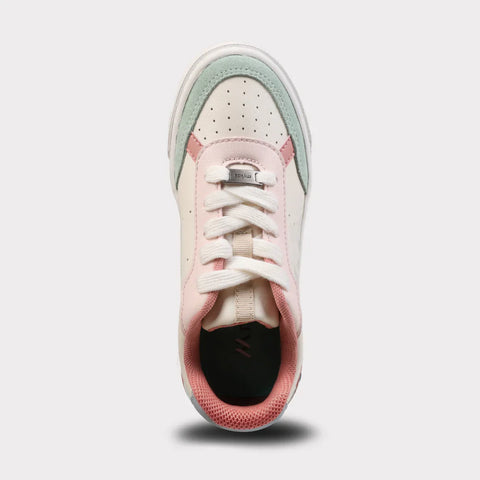 Dory Lace-Up Sneaker