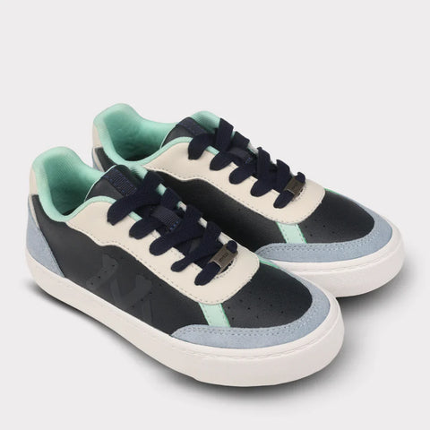 Dory Lace-Up Sneaker