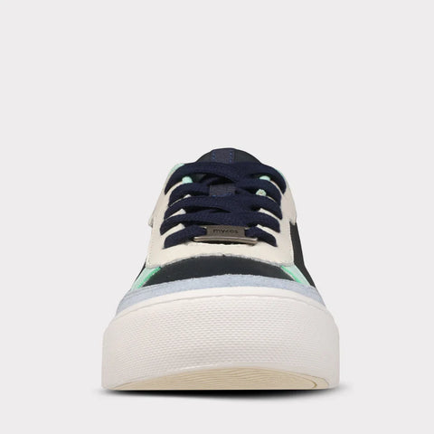 Dory Lace-Up Sneaker